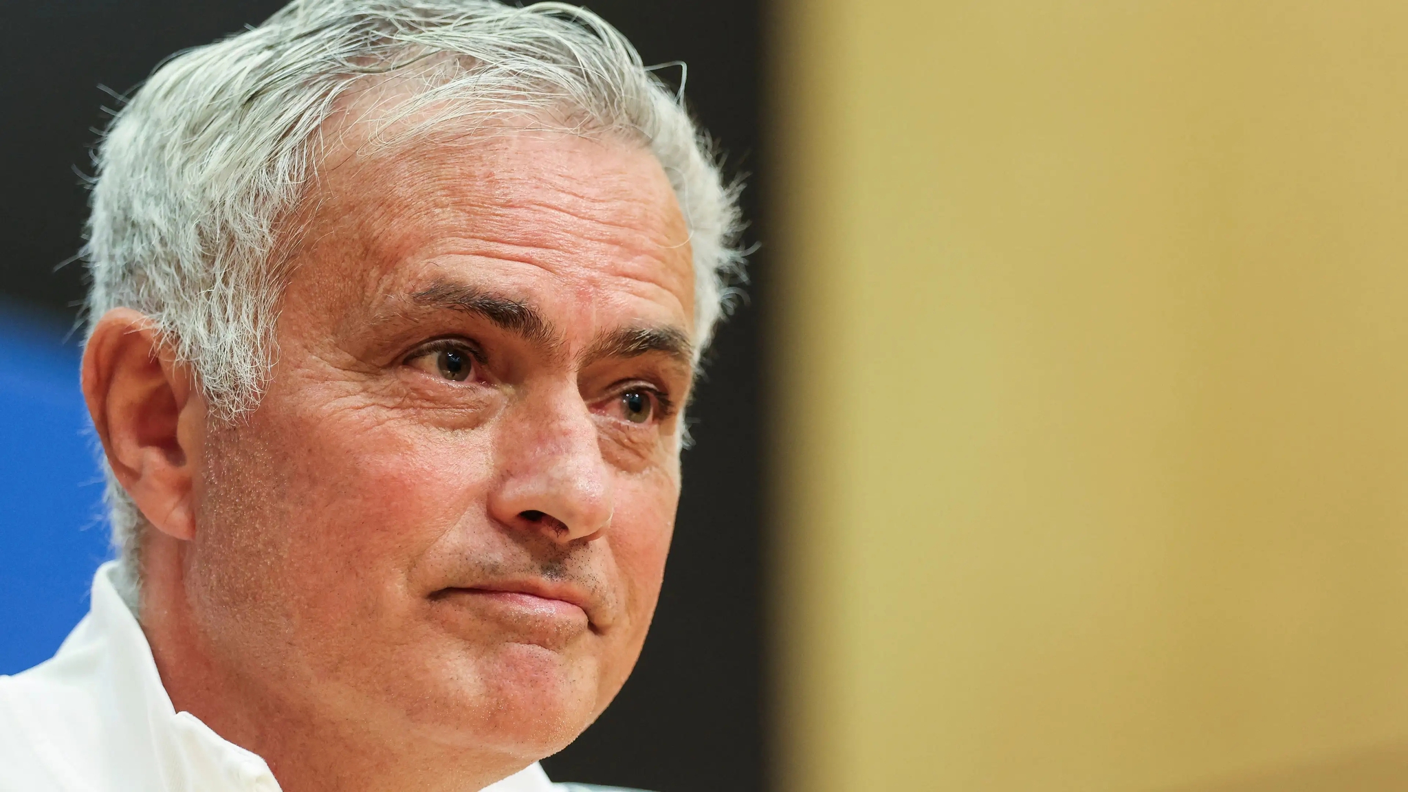 Galatasaray’ın transfer planı altüst oldu! Mourinho...