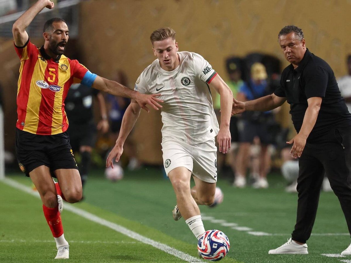 Galatasaray’a İngiltere’den sürpriz transfer önerisi! 9 numara için son karar...