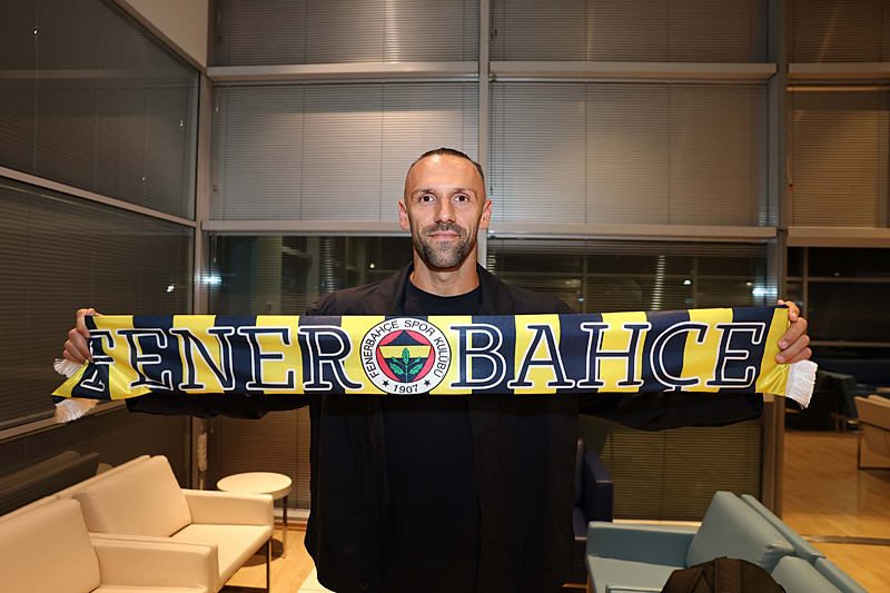 Fenerbahçe’den eski oyuncusu için transfer hamlesi!