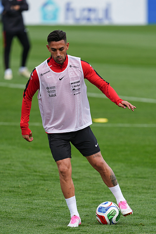 TRANSFER HABERİ: Fenerbahçe’den İrfan Can Kahveci kararı!
