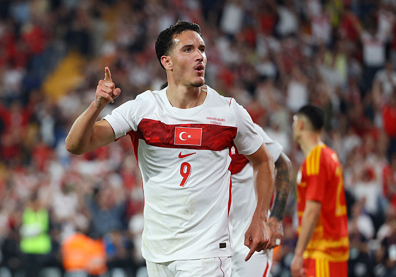 TRANSFER HABERİ: Deniz Gül’den Galatasaray’a haber var! Portekiz basını o gelişmeyi duyurdu