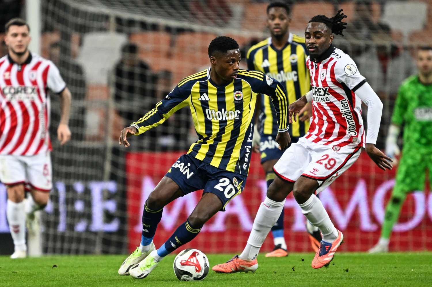 Fenerbahçe’de ayrılık çok yakın! Transfer görüşmeleri başladı