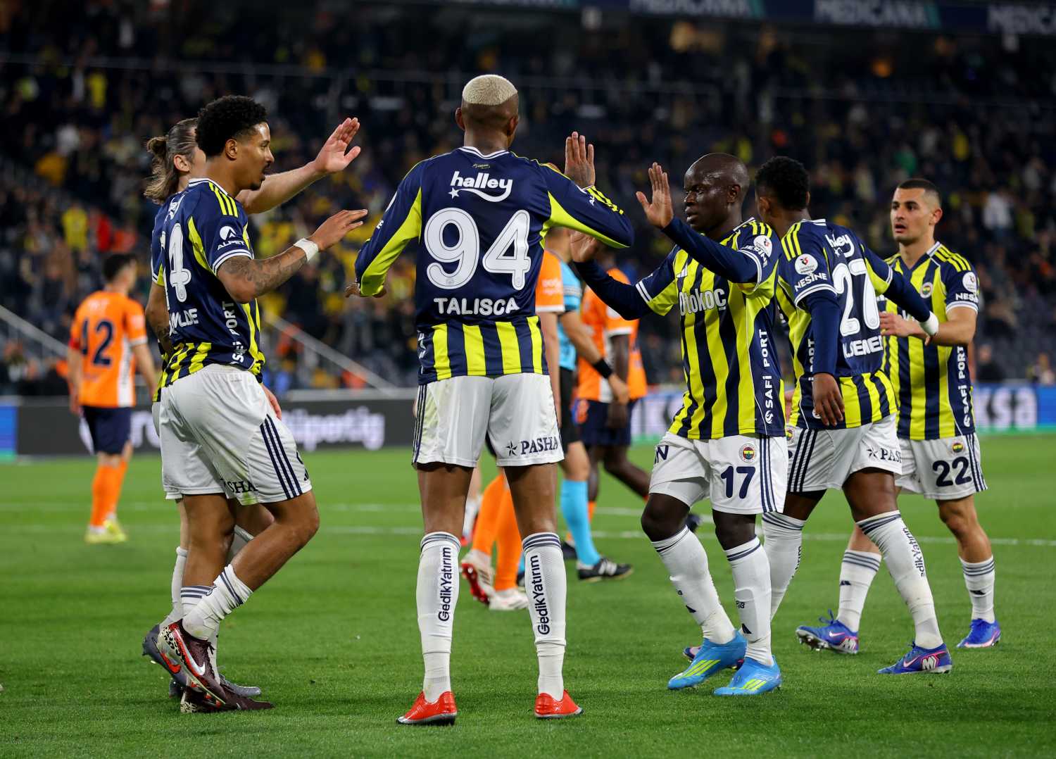 Fenerbahçe’de ayrılık çok yakın! Transfer görüşmeleri başladı