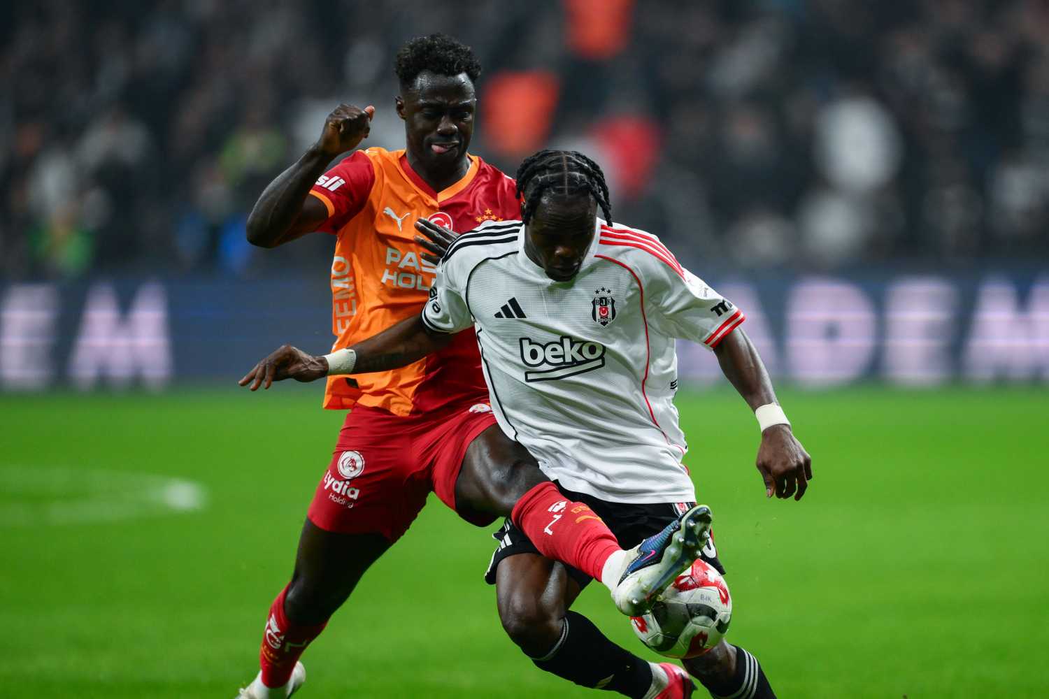 Galatasaray’ın Davinson Sanchez için istediği bonservis bedeli belli oldu!