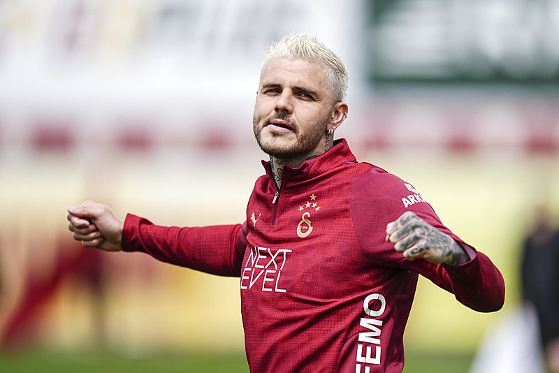 Lucas Torreira’dan Mauro Icardi ve transfer açıklaması!