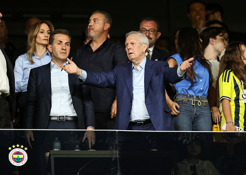 Fenerbahçe’den forvet transferinde ters köşe!