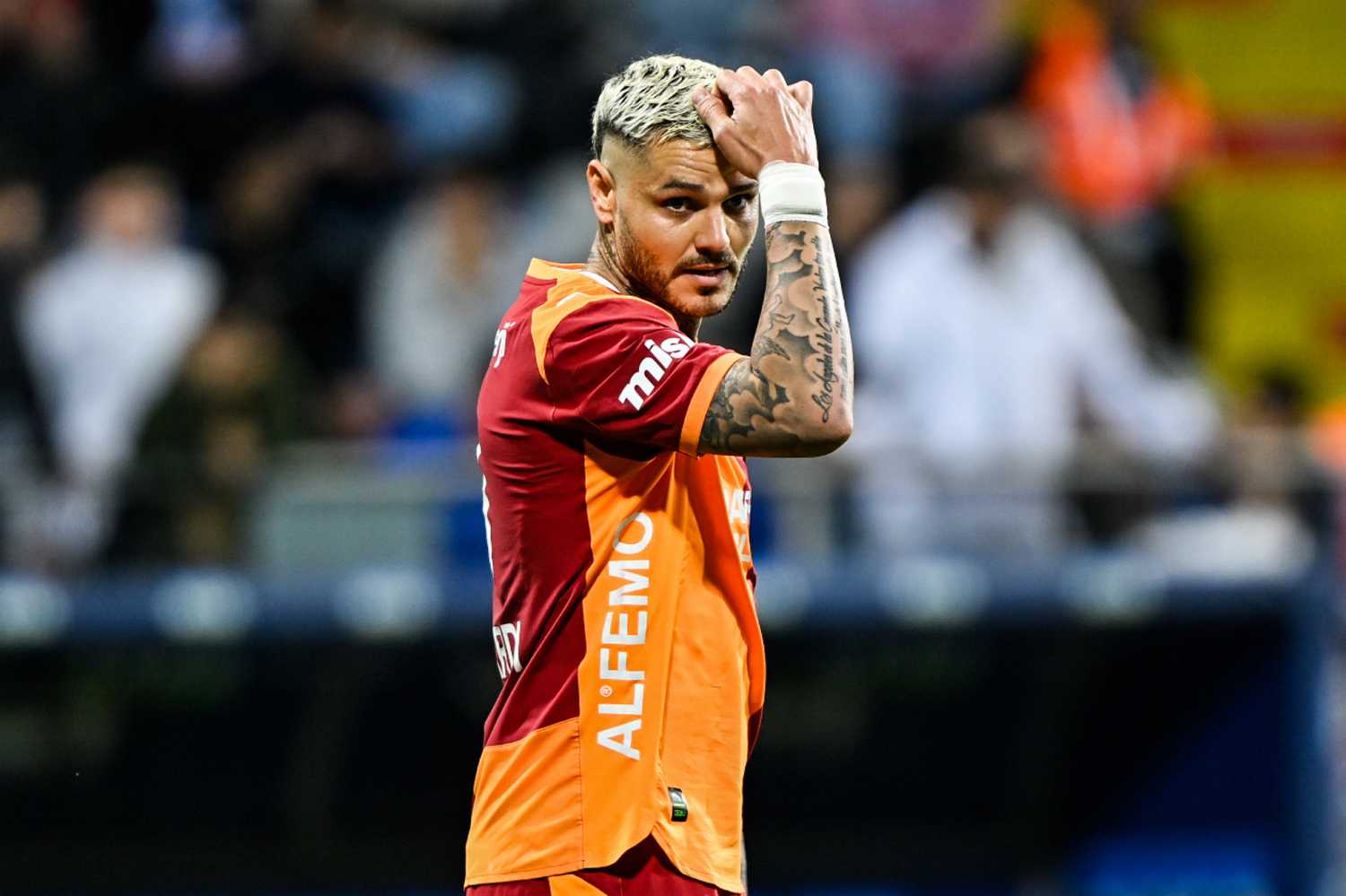 Mauro Icardi’ye Arjantin’de büyük şok! Türkiye’ye dönemiyor