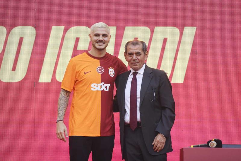 Icardi’nin menajerinden flaş açıklama! Şu an hiçbir teklifi dinlemiyoruz