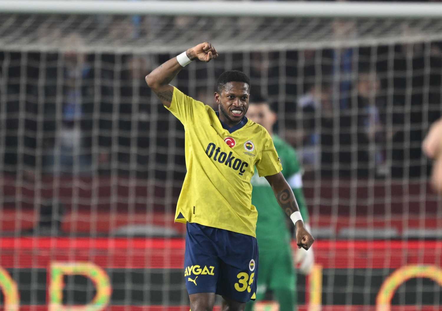 Fenerbahçe’de yıldız isim o tarihte imzayı atacak! Ayrılık planı...