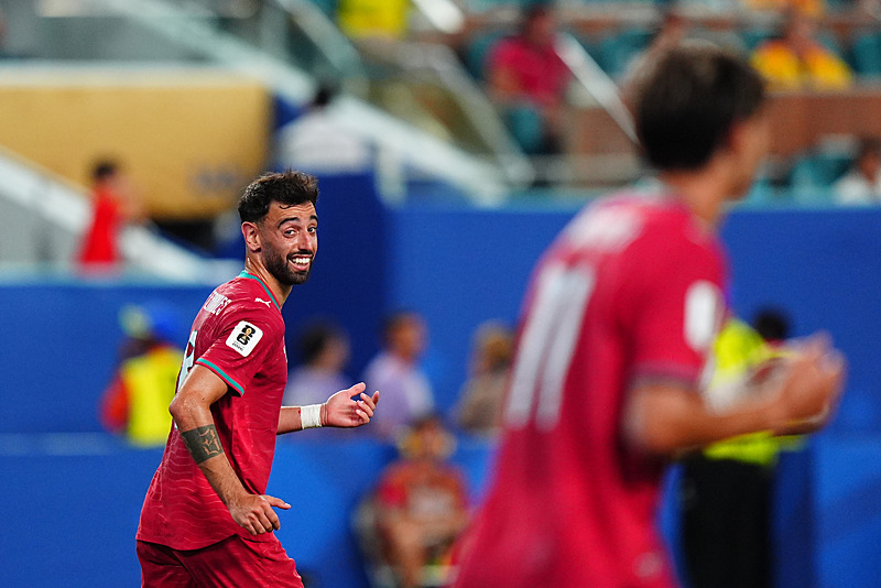 Bruno Fernandes’ten Galatasaray’a flaş yanıt: Transfere açık kapı bıraktı