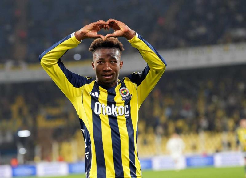 Fenerbahçe’de Dorgeles Nene’ye 2 talip var! İsmail Kartal’ın kararı...