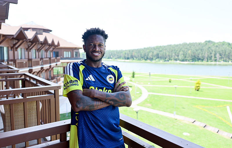 Fenerbahçe transferde gözünü karattı! Guirassy için o 5 ismin biletleri kesiliyor