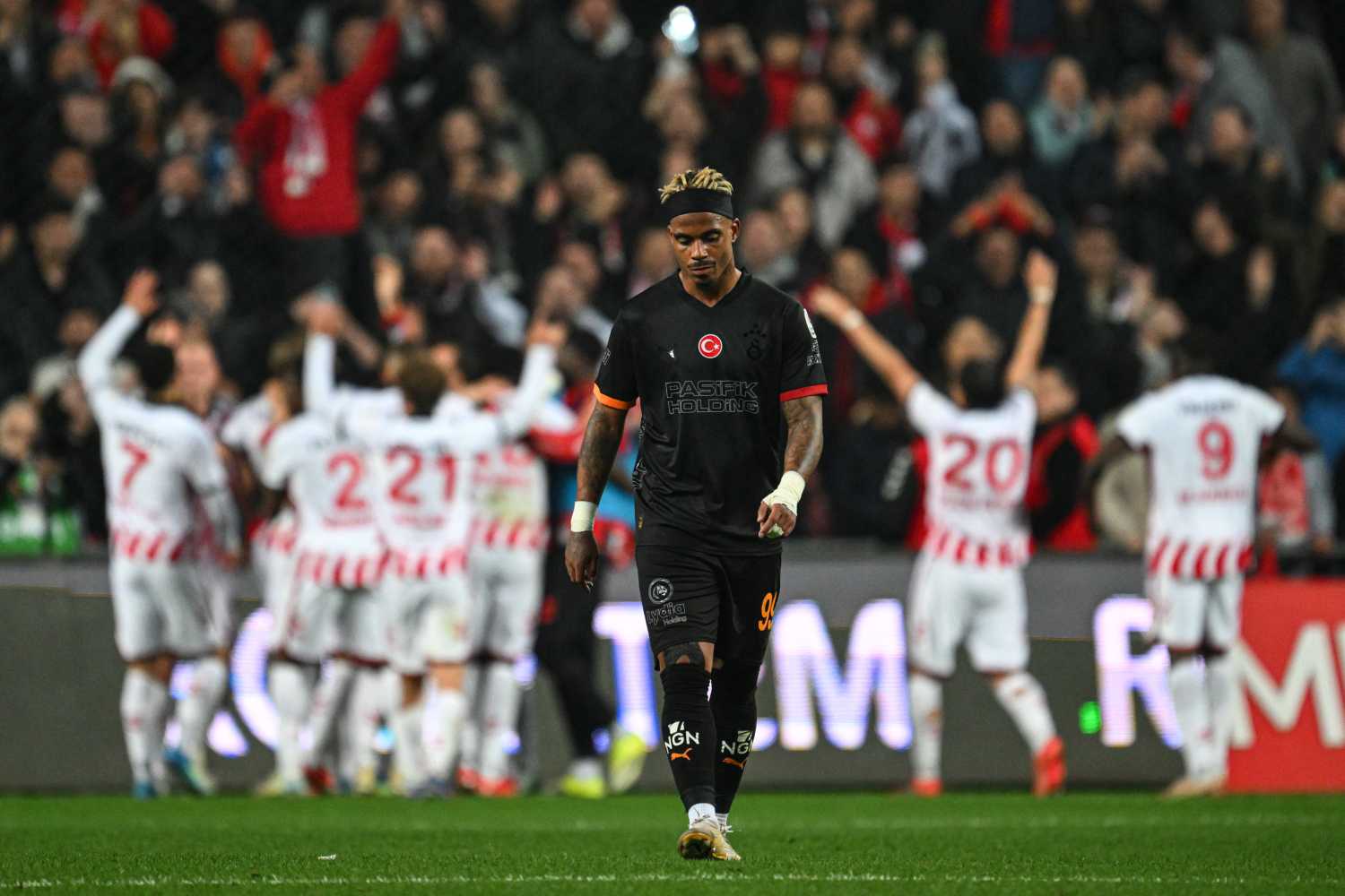 TRANSFER HABERİ: Galatasaray’da son dakika! Mario Lemina...
