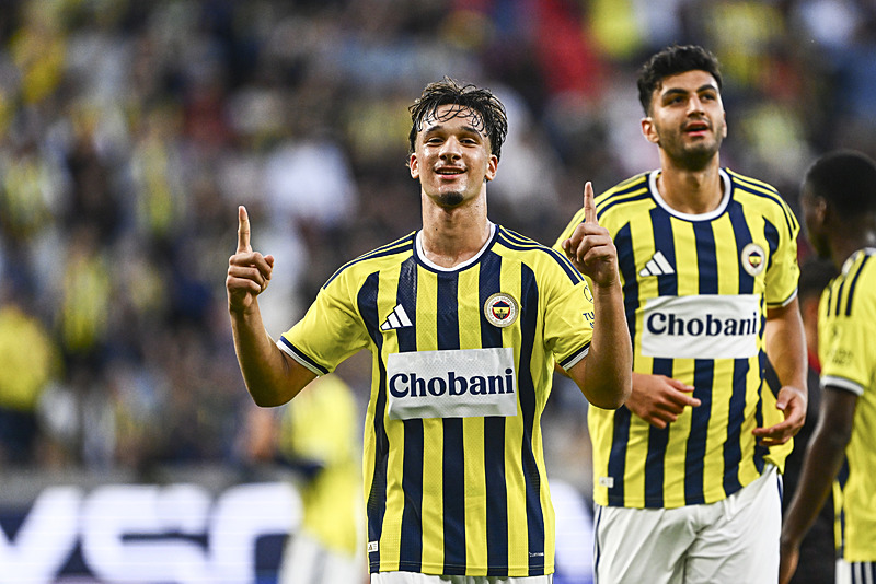 Fenerbahçe’de İsmail Kartal, yerli ismin transferinde ısrarcı!