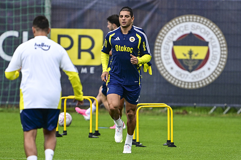 Fenerbahçe’de kadro operasyonu! Beklenen veda gerçekleşiyor