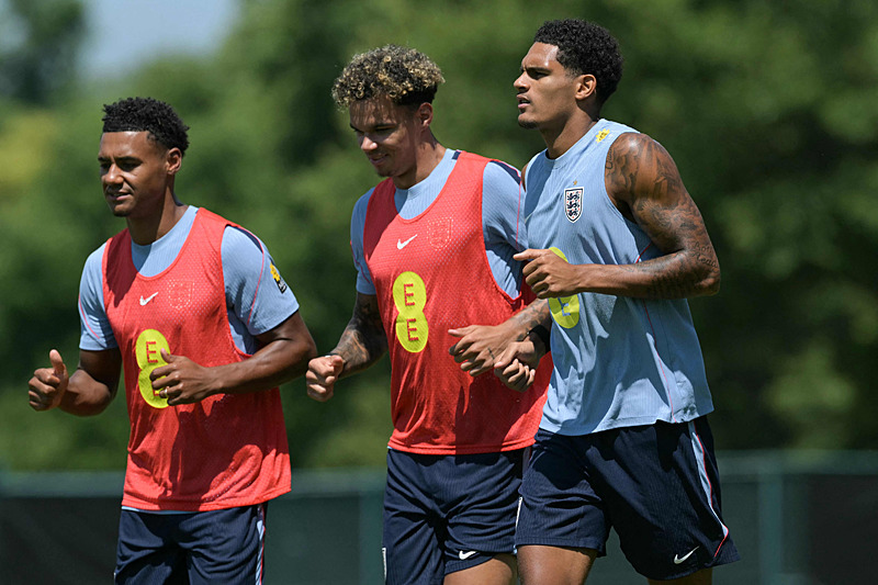 Fenerbahçe, Ollie Watkins için gözünü kararttı!