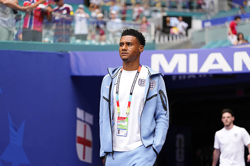 Fenerbahçe, Ollie Watkins için gözünü kararttı!