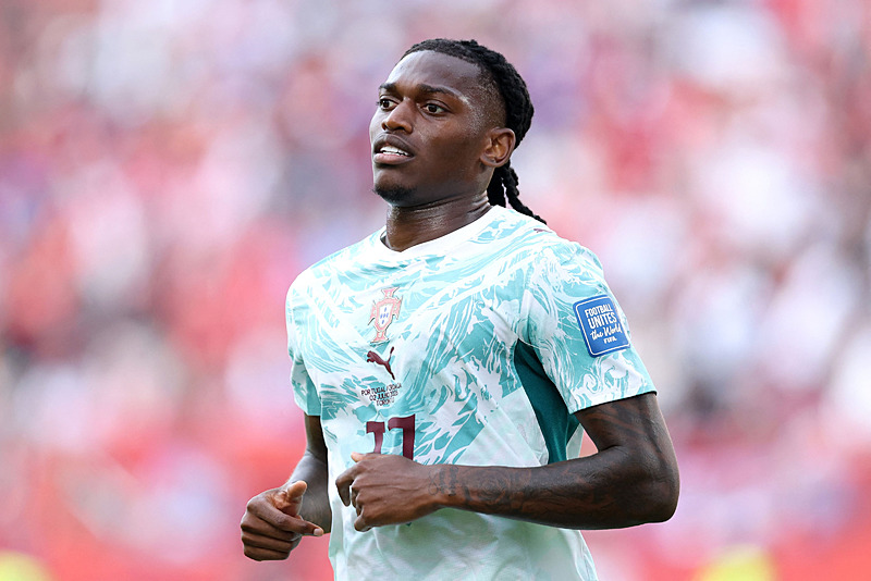 Rafael Leao’dan Milan’a ayrılık resti! Galatasaray transfer için devrede