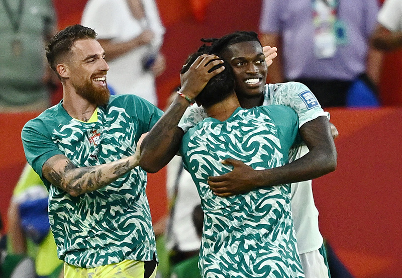 Rafael Leao’dan Milan’a ayrılık resti! Galatasaray transfer için devrede