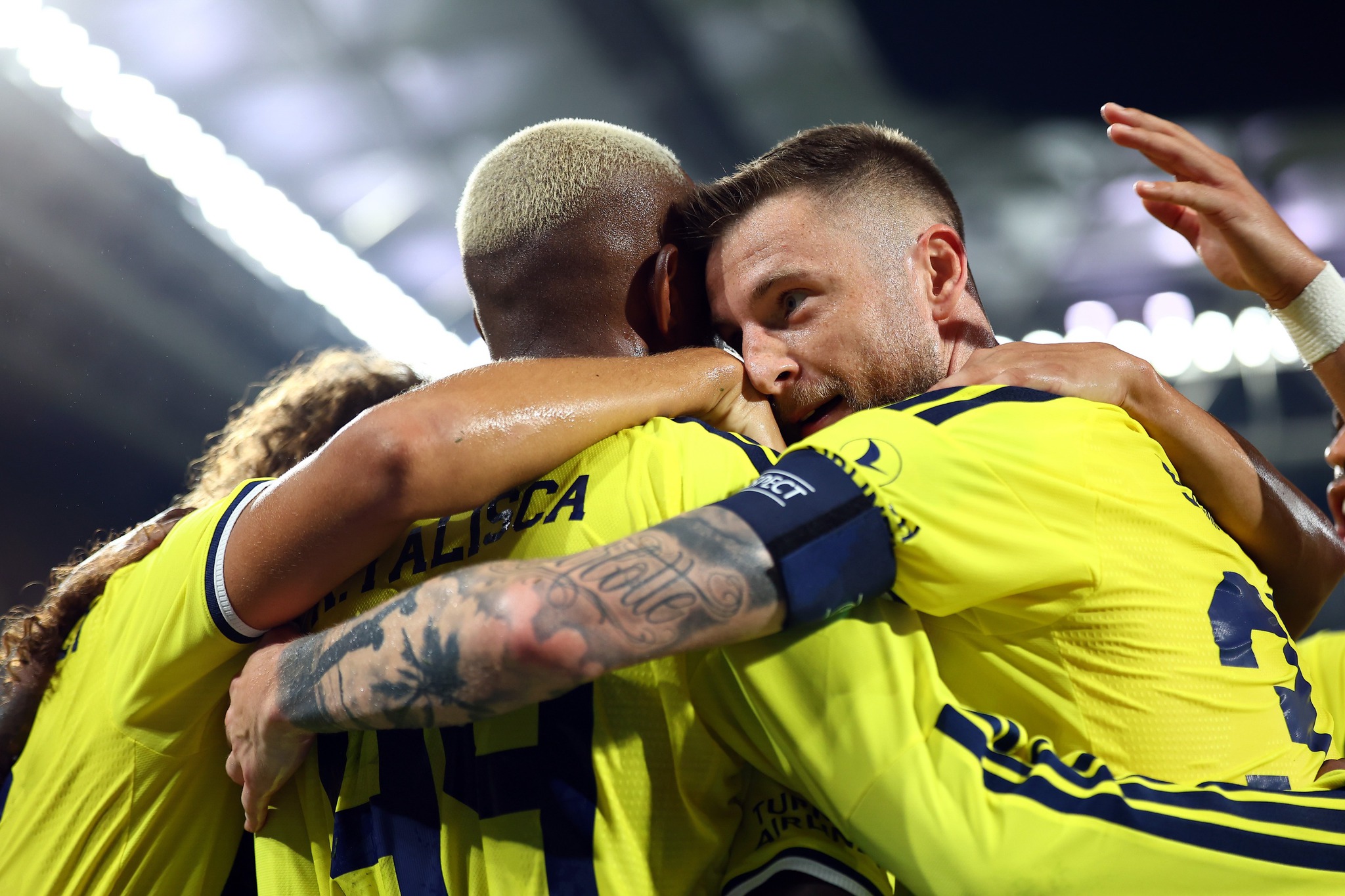 Fenerbahçe yönetiminden Ederson’a ayrılık şartı! Juventus’un transfer listesinde yer alıyor