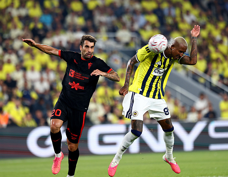 Spor yazarları Fenerbahçe-Gornik Zabrze maçını değerlendirdi