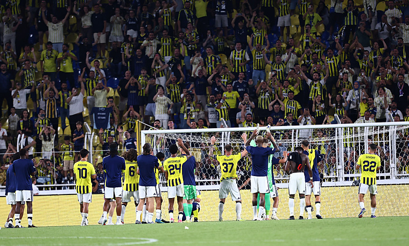 Fenerbahçe’de İsmail Kartal’a transfer şoku!
