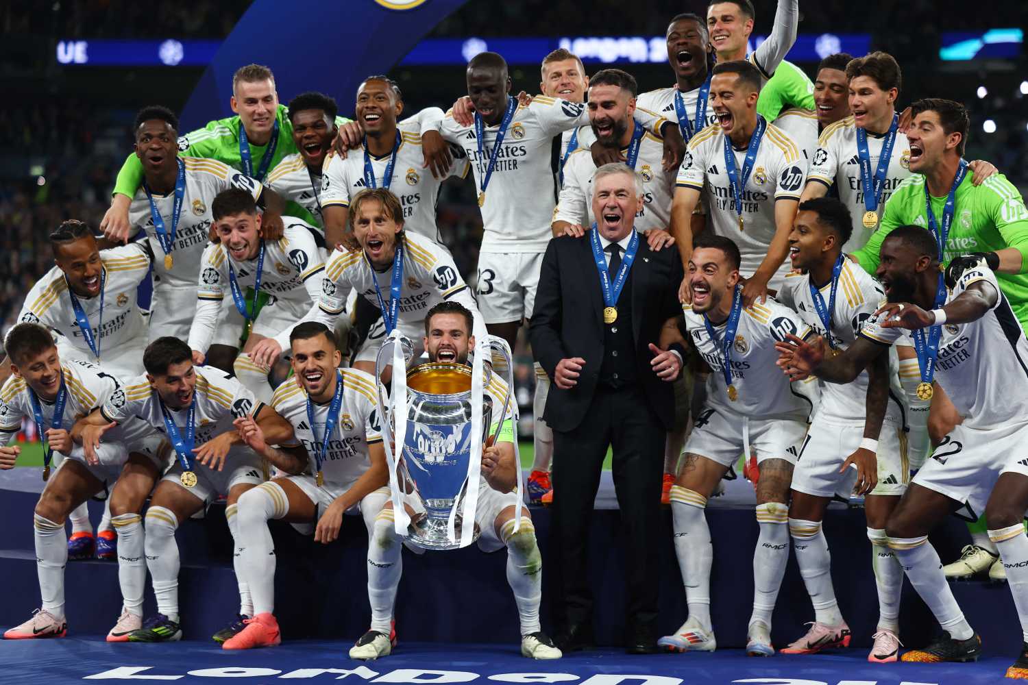 Fenerbahçe’nin yeni sağ beki Real Madrid’den! İsmail Kartal’dan transfere onay