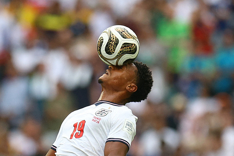 Ollie Watkins’ten Fenerbahçe’ye kötü haber! İngiliz devleri transferde rakip oldu