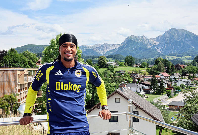 İşte Fenerbahçe’de 10+4 defteri! 6 oyuncuyla yollar ayrılıyor