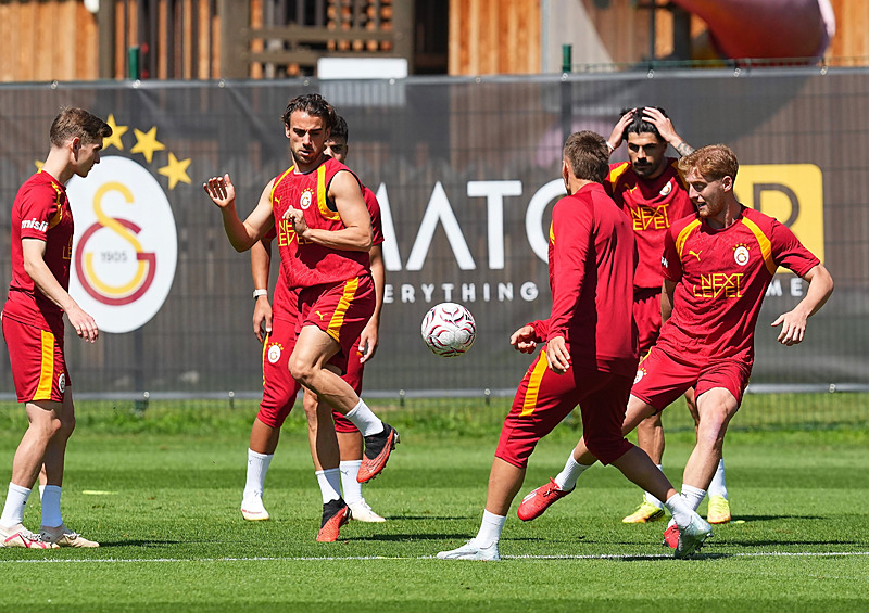 Galatasaray’da 10+4 depremi! 2 oyuncuyla yollar ayrılacak