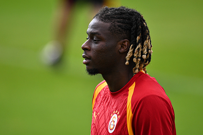 İşte Galatasaray’ın Rafael Leao teklifi! Transferde formül ortaya çıktı