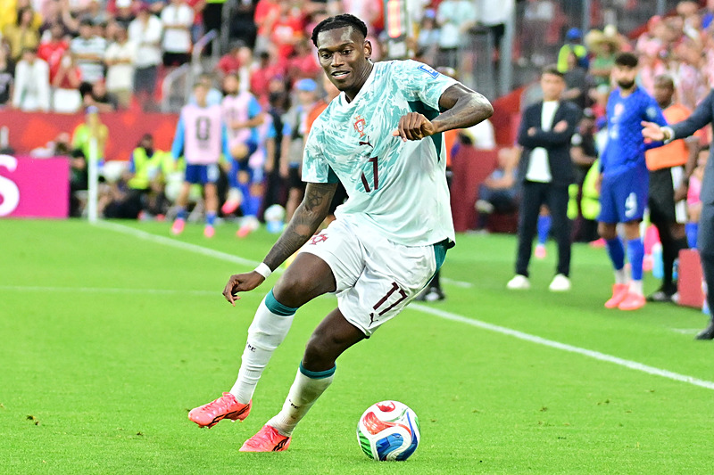 İşte Galatasaray’ın Rafael Leao teklifi! Transferde formül ortaya çıktı