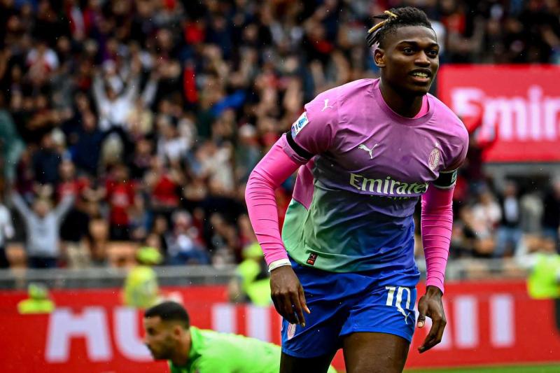 Milan’dan Fenerbahçe ve Galatasaray’a Leao yanıtı! İtalyan basını duyurdu