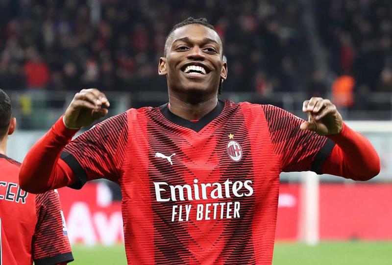Milan’dan Fenerbahçe ve Galatasaray’a Leao yanıtı! İtalyan basını duyurdu