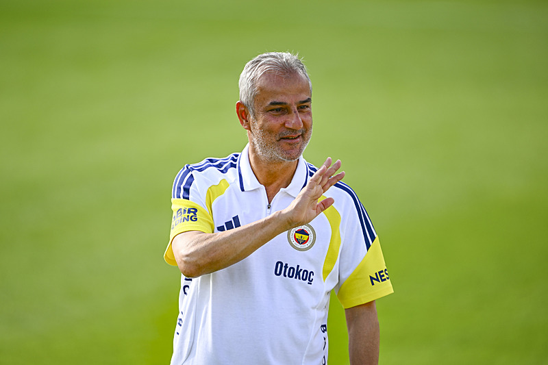 Fenerbahçe’ye Vedat Muriqi’den güzel haber!