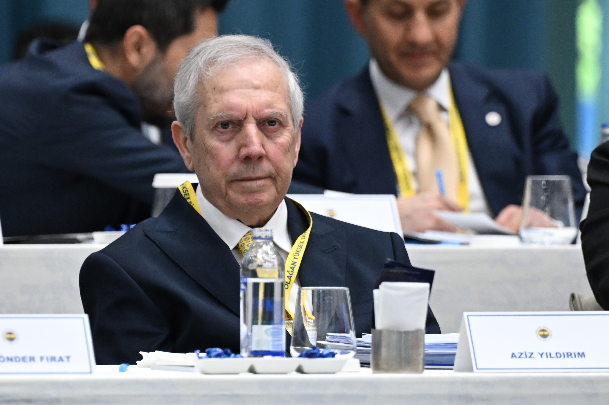 Aziz Yıldırım’ın Bu hafta bitireceğiz dediği santrfor ortaya çıktı!