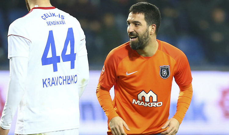 Arda Turan'dan Beşiktaş tezahüratı!